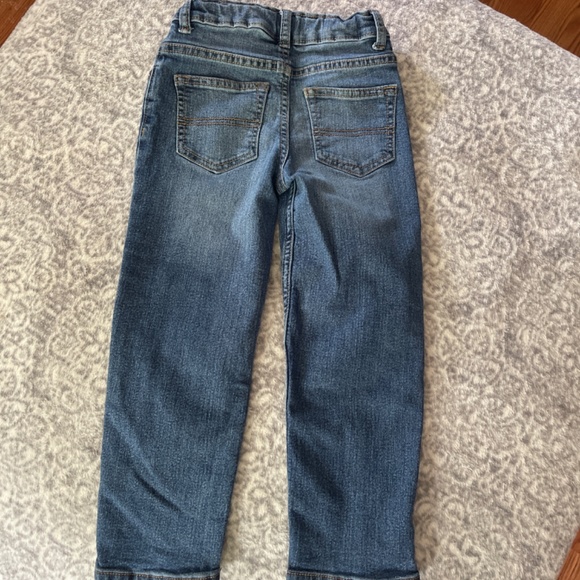 Boys OshKosh B’gosh Straight Leg Jeans 💙 - Picture 7 of 7